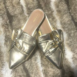 Gold New Metallic Faux Leather Pointed Loafer Flat Slipper Mules/Slides